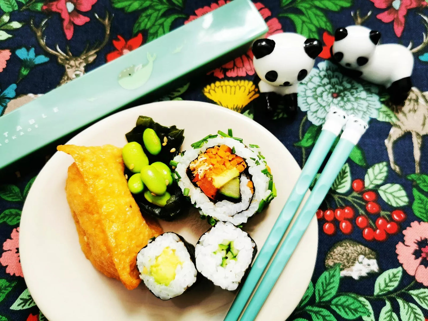 Reusable Children Chopsticks Panda Design with Portable Box