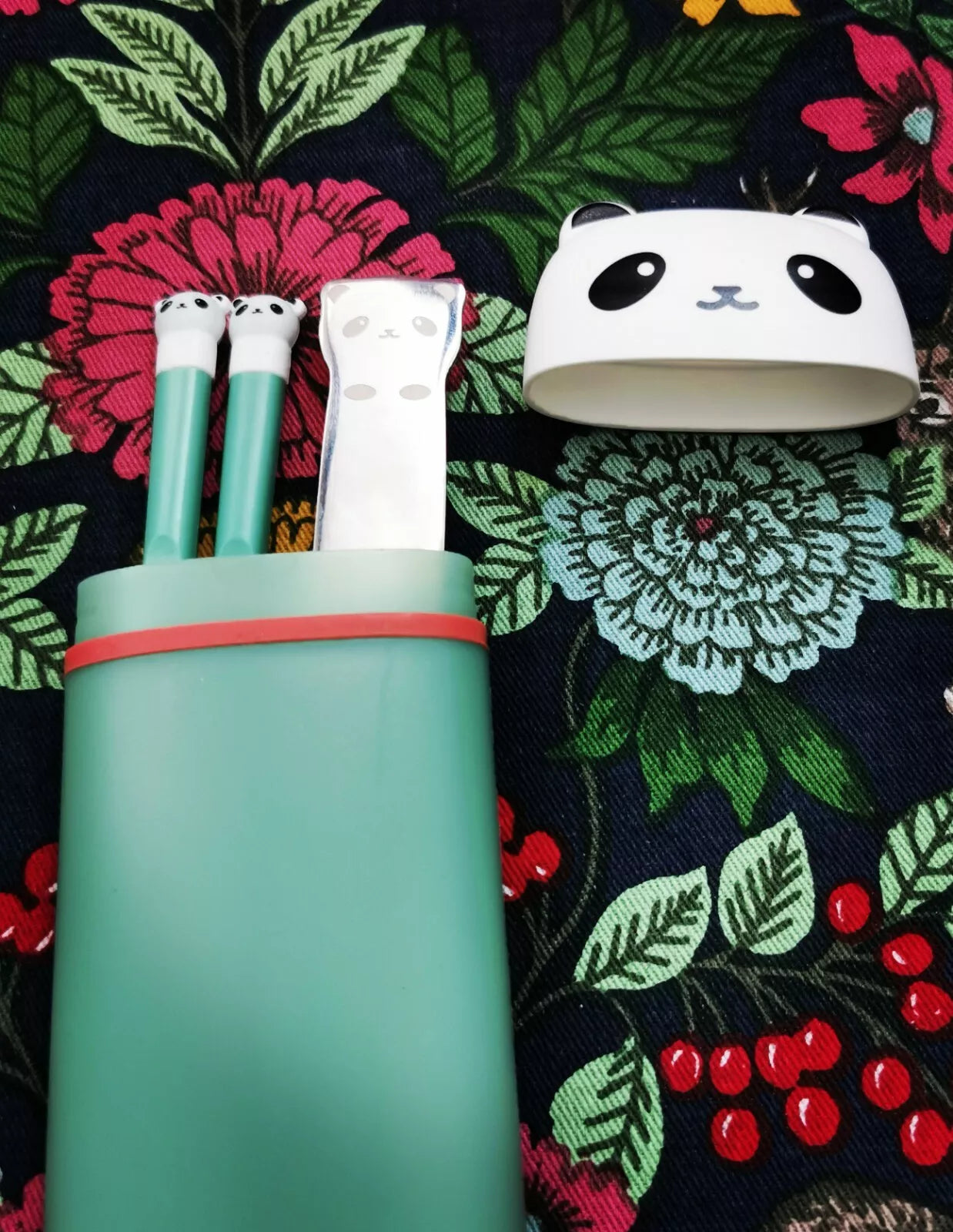 Children Chopsticks and Spoon Cute Panda Design with Portable Box